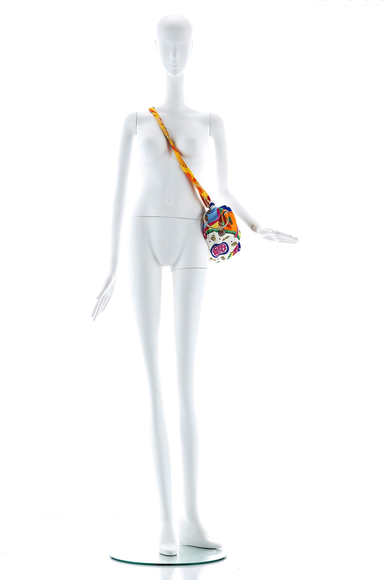 创意丝巾围巾（图ZMTYyMTQ4MTM2） - 产品摄影 - 站酷设计师左左右右右原创素材 - 站酷ZCOOL