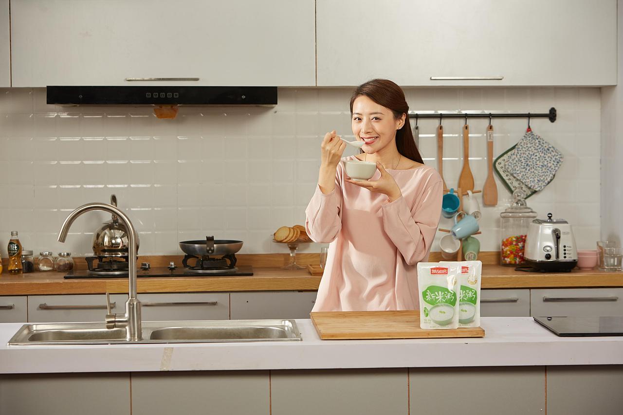 魅力厨房满足便捷健康的刚需餐食需求