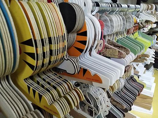 纸衣架/纸鞋钩/纸展架/纸质品