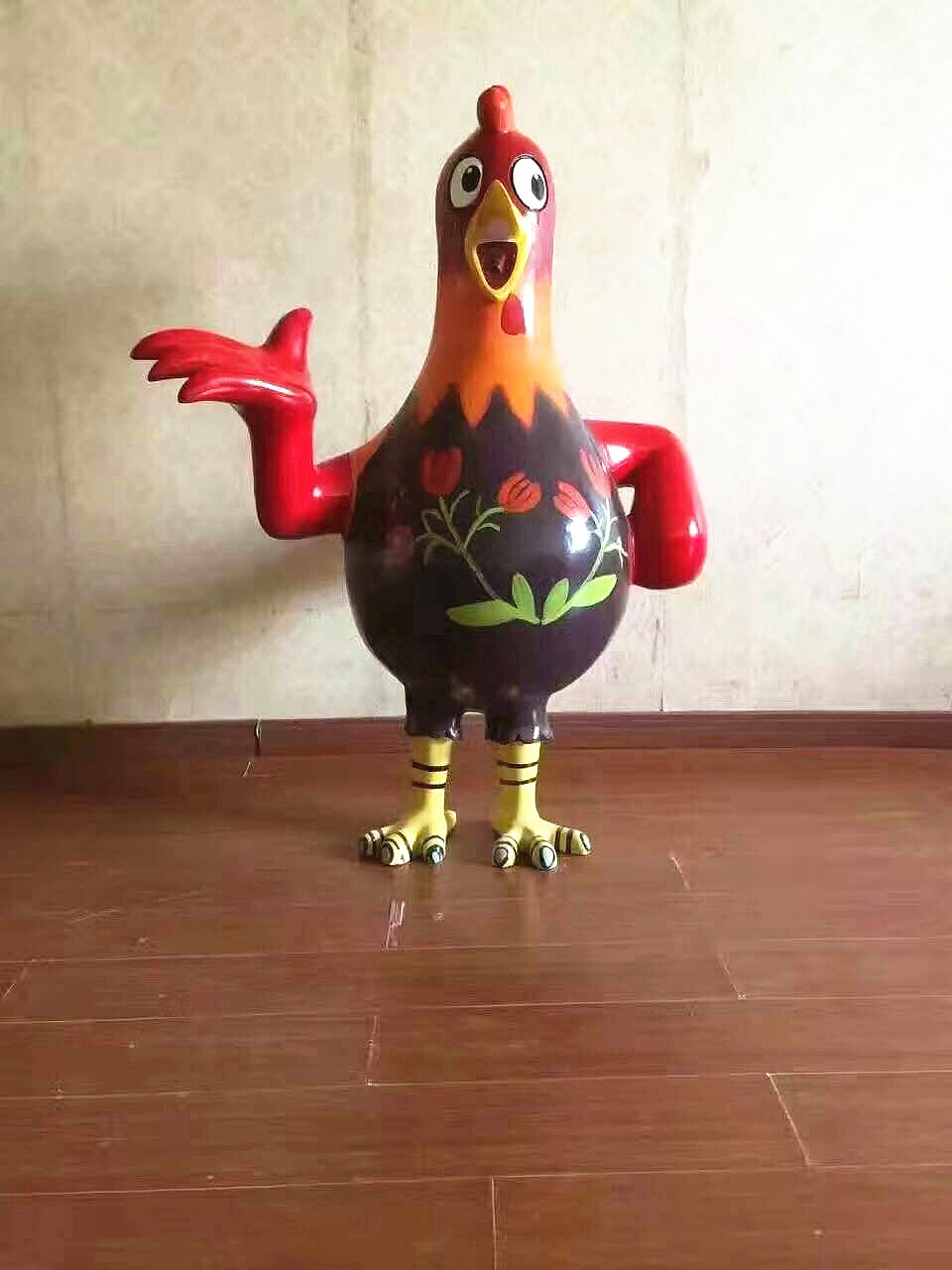 可爱动物小鸡玻璃钢卡通雕塑系列商业街活动主题摆件