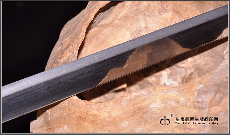 龙泉刀剑-镂空麒麟唐刀|德匠自炼钢(DJ-3331)