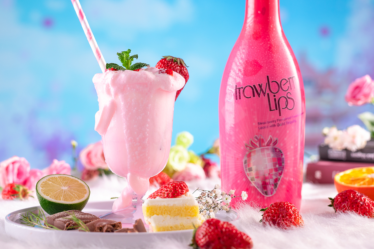 草莓奶昔