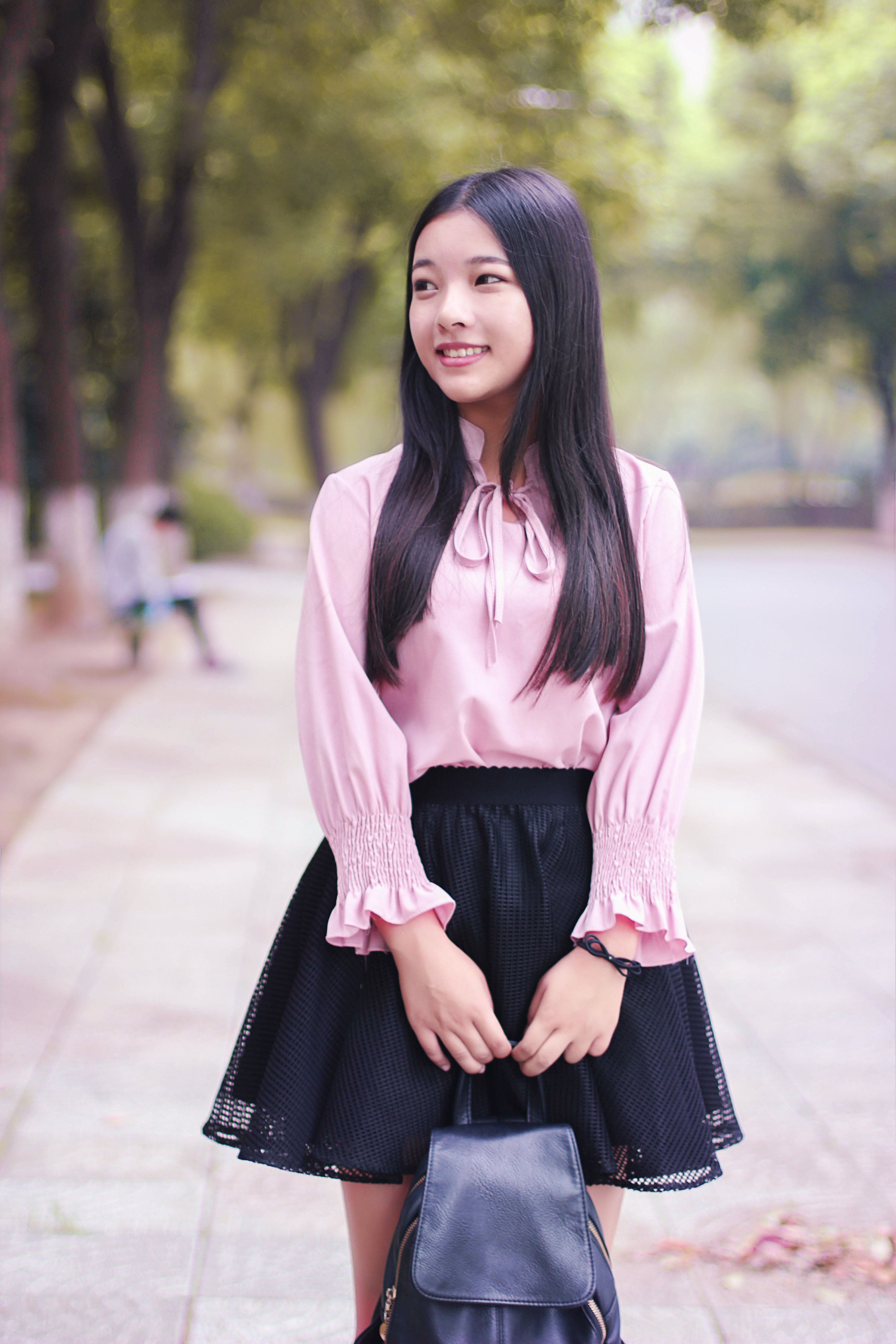 记忆中的校园是粉色的|摄影|人像|抖抖猫 - 原创作品 - 站酷 (zcool)