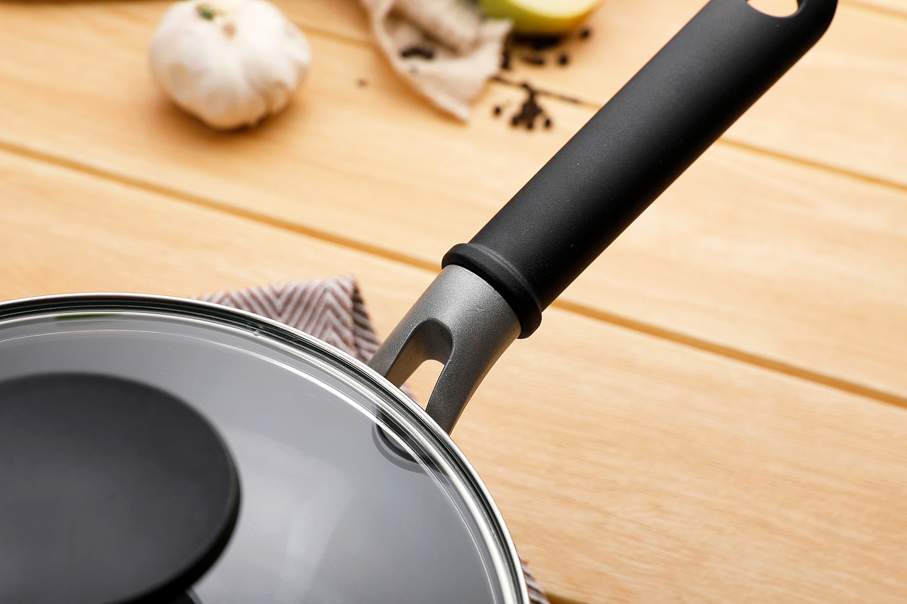 锅具拍摄煎锅汤锅（图ZMTQ5NTc2NzY4） - 产品摄影 - 站酷设计师锦甜兴起六原创素材 - 站酷ZCOOL