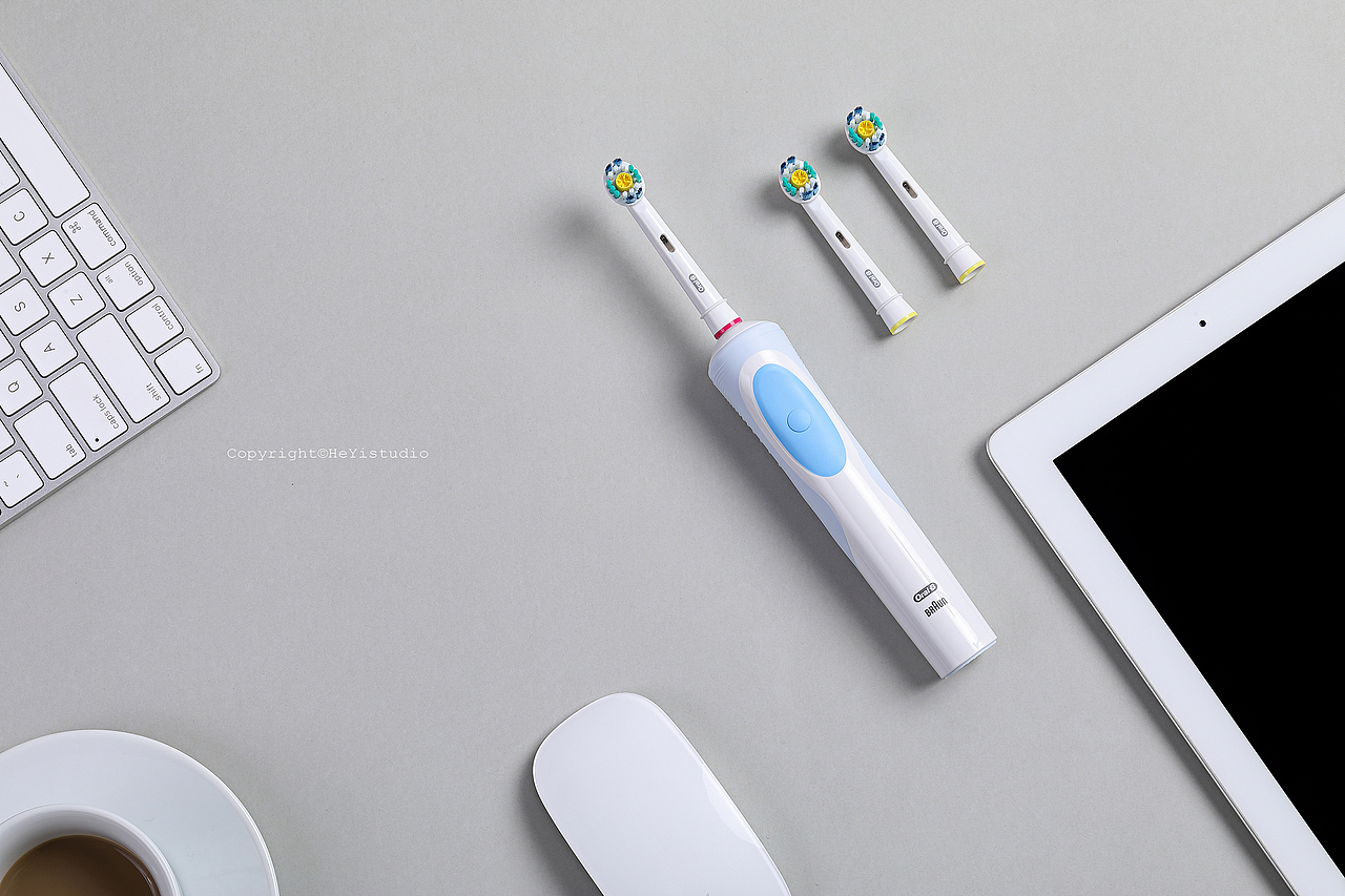 欧乐B Oral-B 电动牙刷