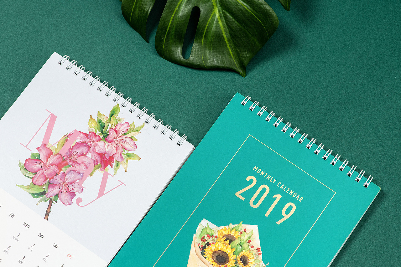 《2019水彩花卉日历》