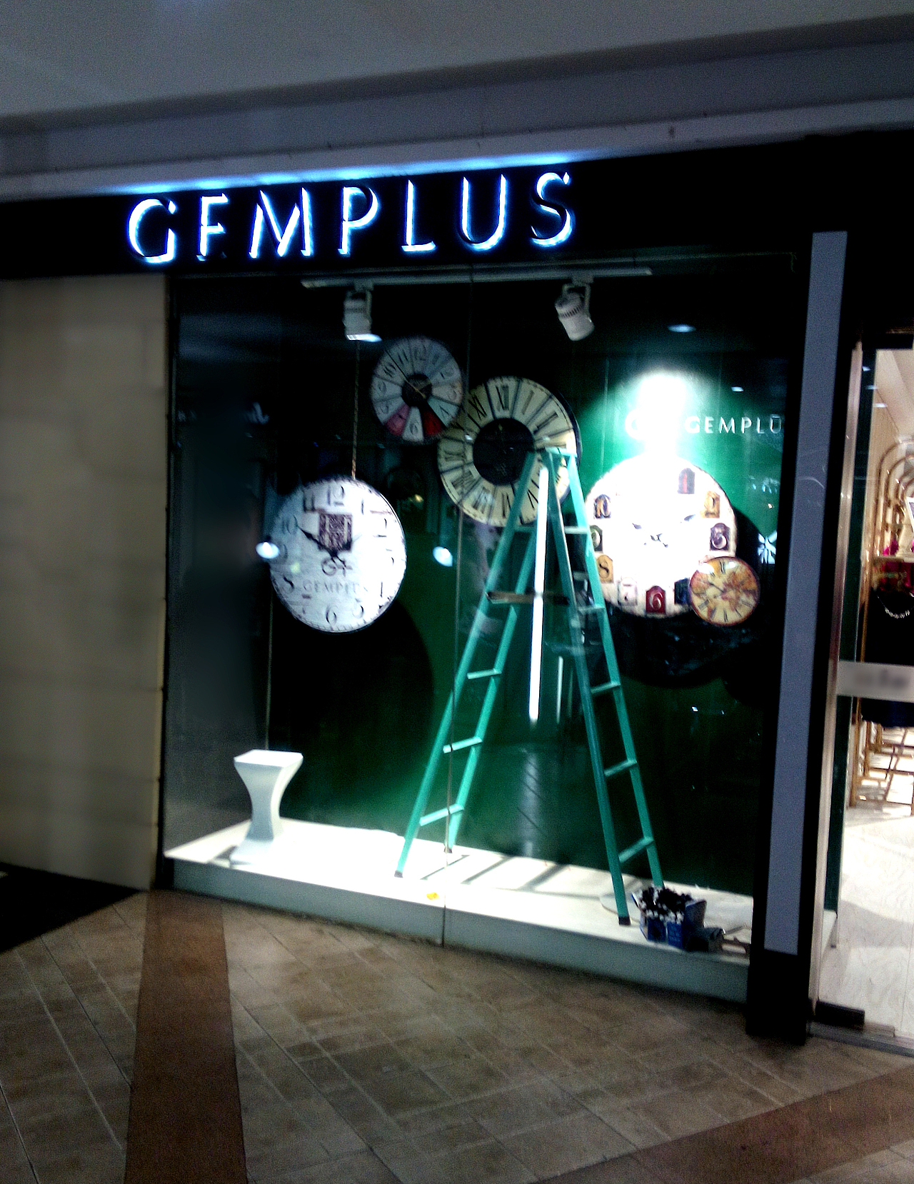 復(fù)古的鐘·14年圣誕整理（圖ZMzgyNzIwNDg=） - 其他 - 站酷設(shè)計(jì)師秦泓原創(chuàng)素材 - 站酷ZCOOL