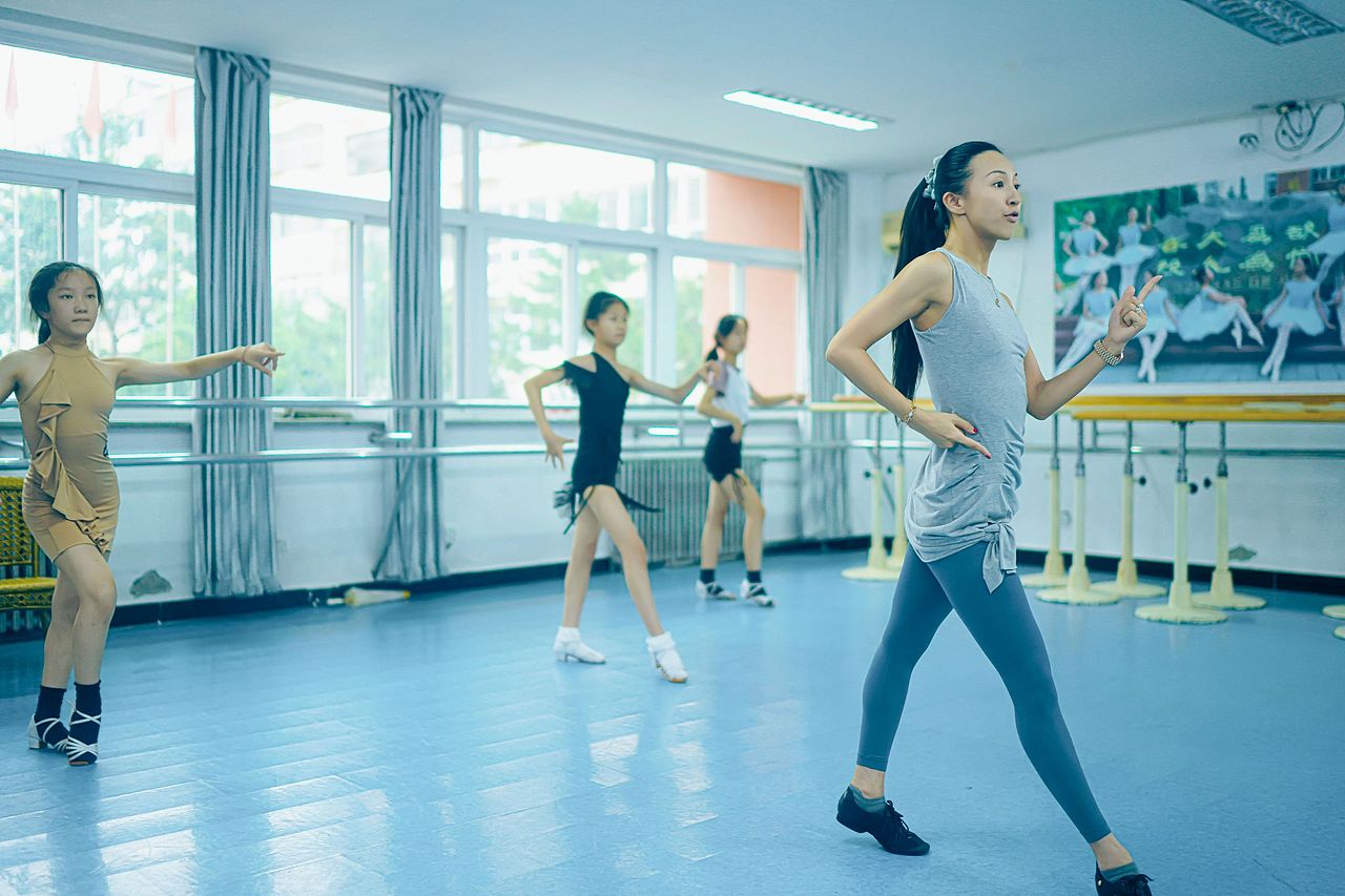 《华嘉舞蹈学院少儿冠军训练营》之上课篇（二）