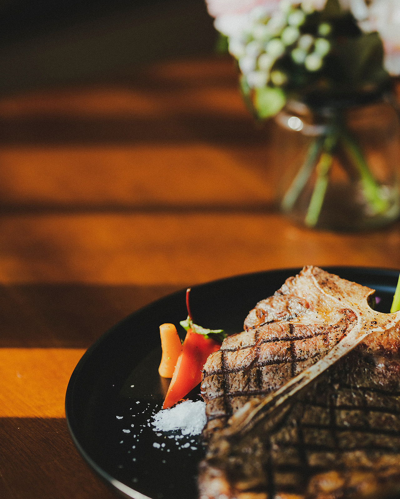 品牌全案设计 LOGO VI vi设计 西餐品牌设计 包装设计（图ZMjk4NTYyNDQ4） - 品牌 - 站酷设计师郑昌洪品牌vi包装原创素材 - 站酷ZCOOL