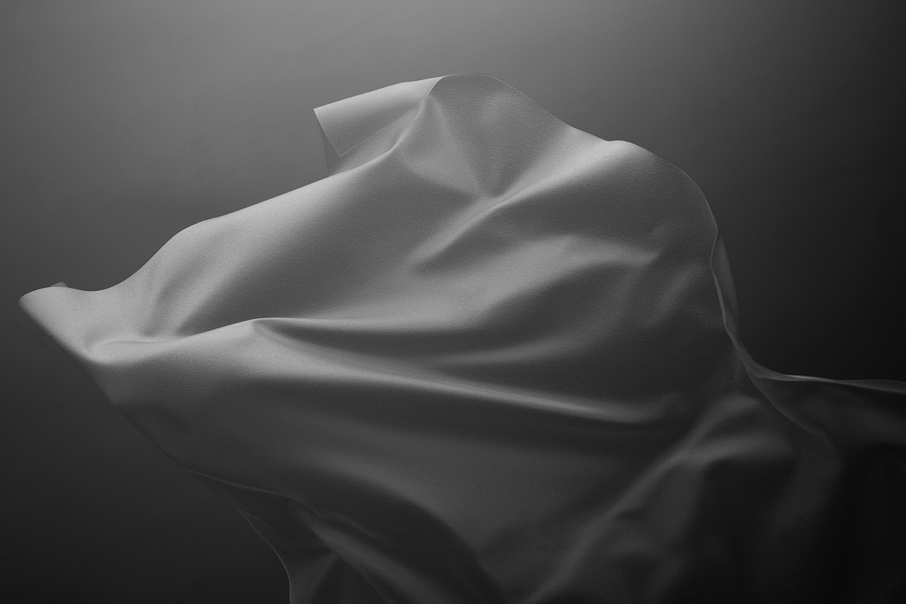 绽影像之《三又四分之一夜》