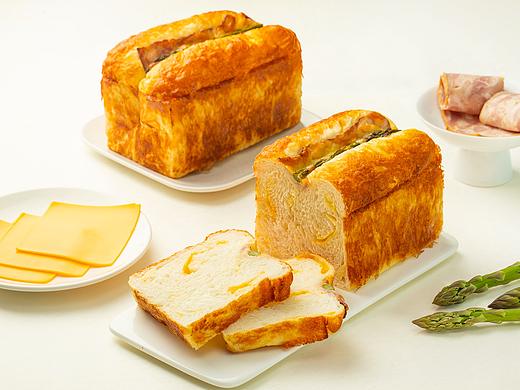 烤芦笋培根吐司