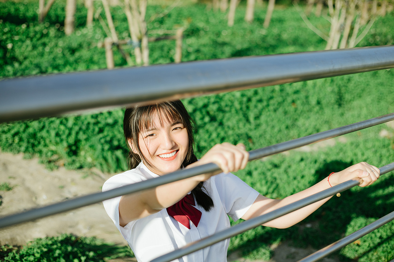 晴空（图ZMjUxMzY5NTg4） - 人像摄影 - 站酷设计师摄影郭腾飞原创素材 - 站酷ZCOOL