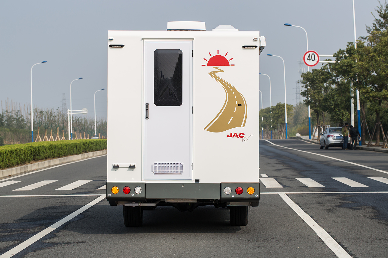 江淮帅铃t6皮卡房车设计