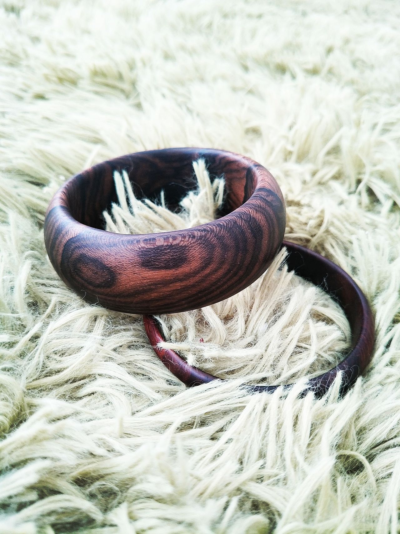 黑柿木加大红酸枝手镯