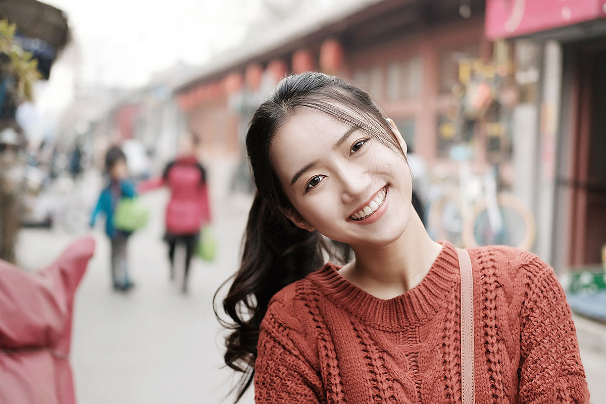 人像影集《笑容:)集装箱》