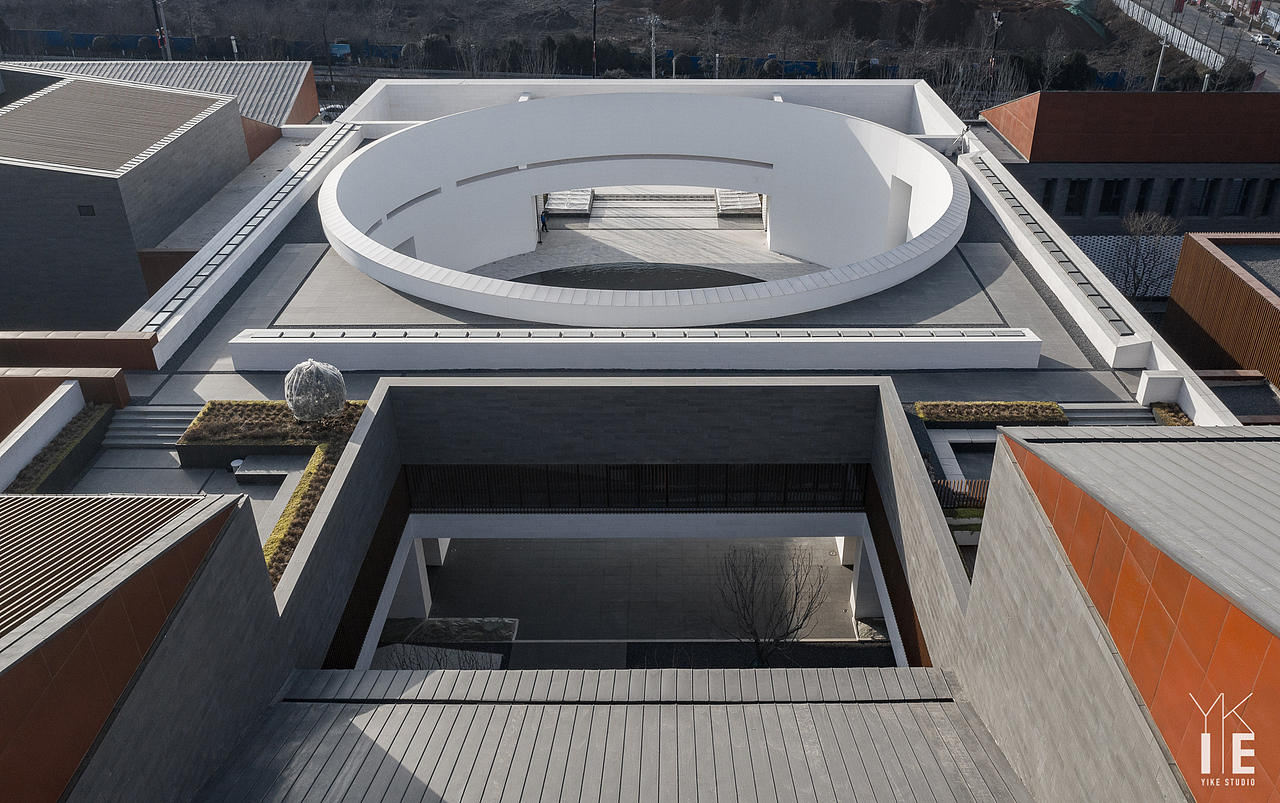 中南無山居 | 太白山下地标建筑的重构