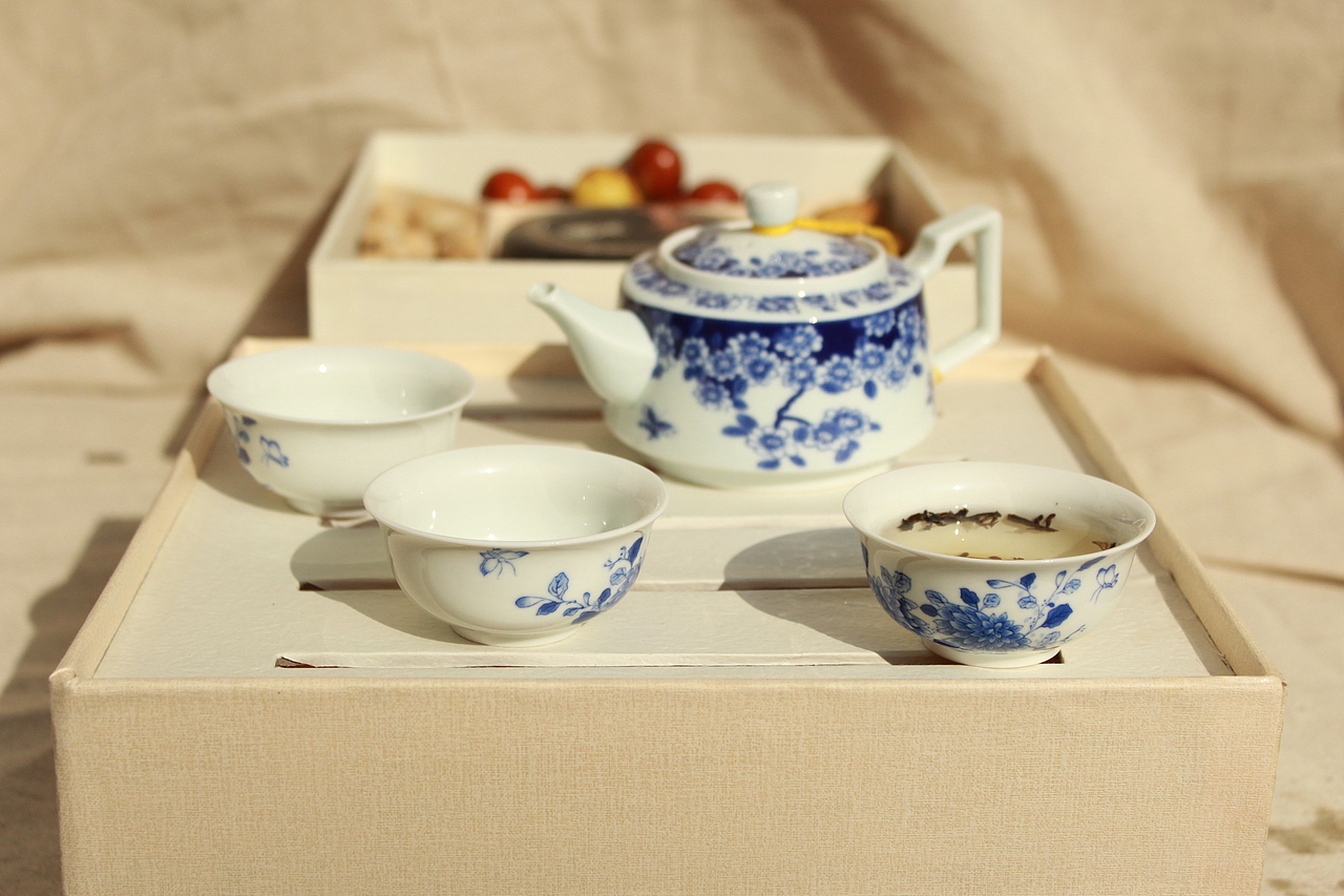 （凤凰单丛）茶包装（图ZMjI4NDE1MjQ=） - 包装 - 站酷设计师Sueeeee何原创素材 - 站酷ZCOOL