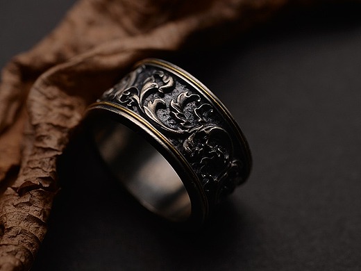 历久弥新的唐草纹