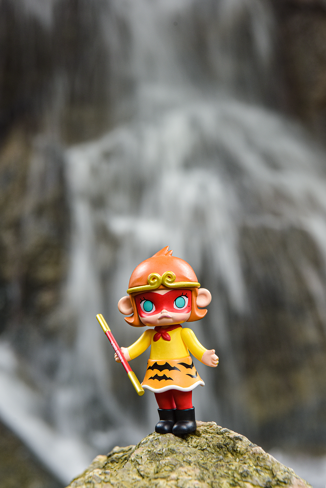 空空带虎虎游花果山水帘洞