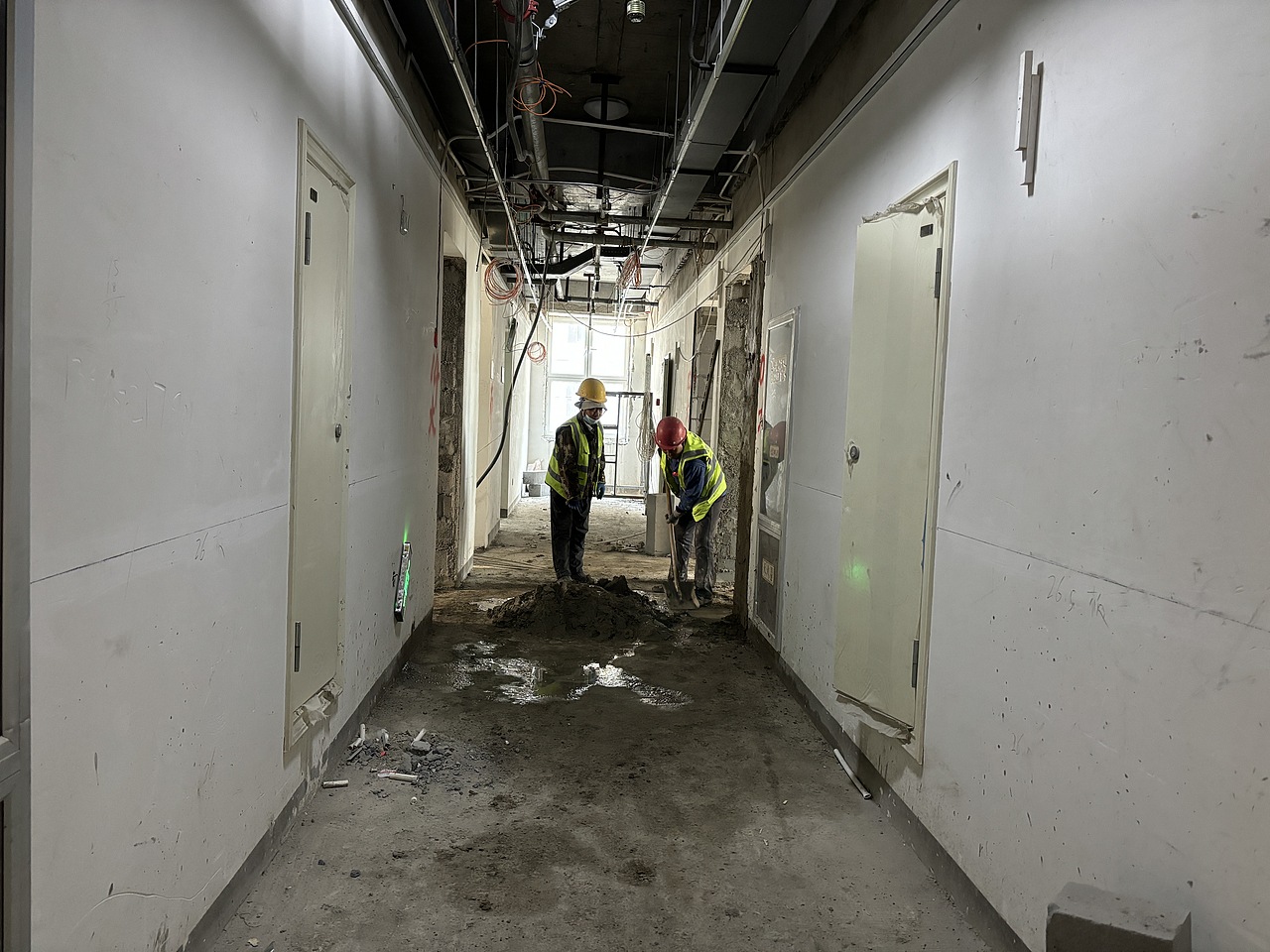 银川装修公司|银川亚朵酒店装修设计施工进度（图ZMzY1OTk2MjM2） - 商业空间设计 - 站酷设计师宁夏镹臻工装原创素材 - 站酷ZCOOL