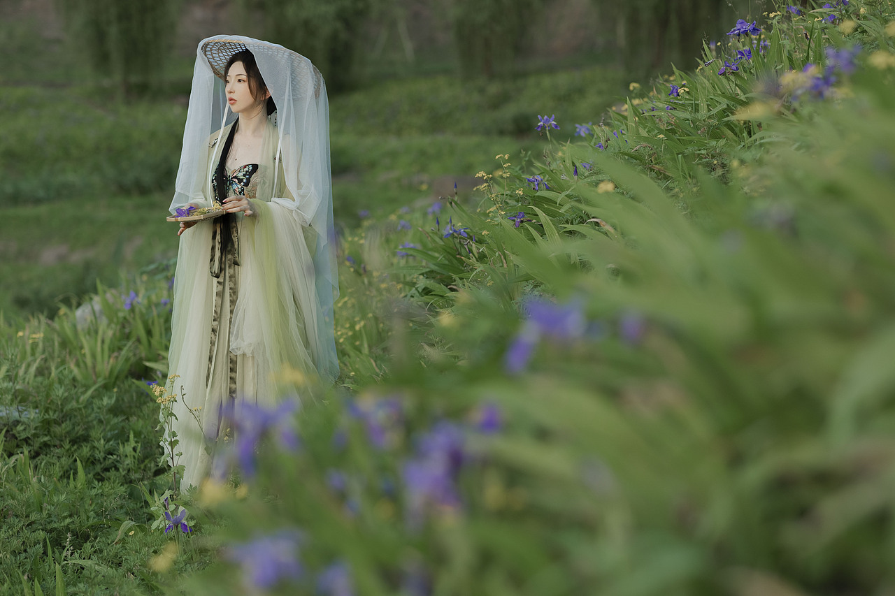 山野饮酒（图ZMzQ2NDM5ODEy） - 人像摄影 - 站酷设计师若寒Rock原创素材 - 站酷ZCOOL