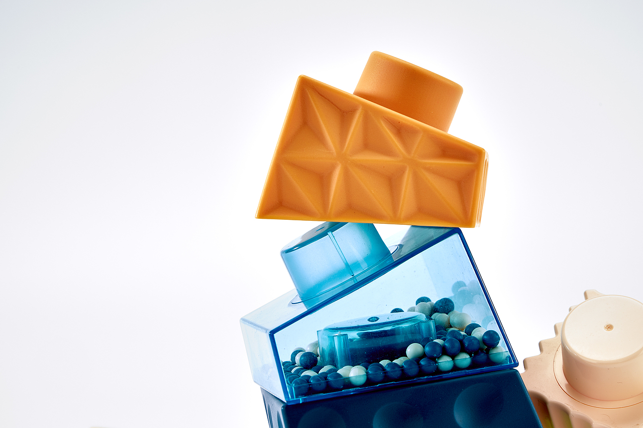 白底图拍摄-叠叠塔