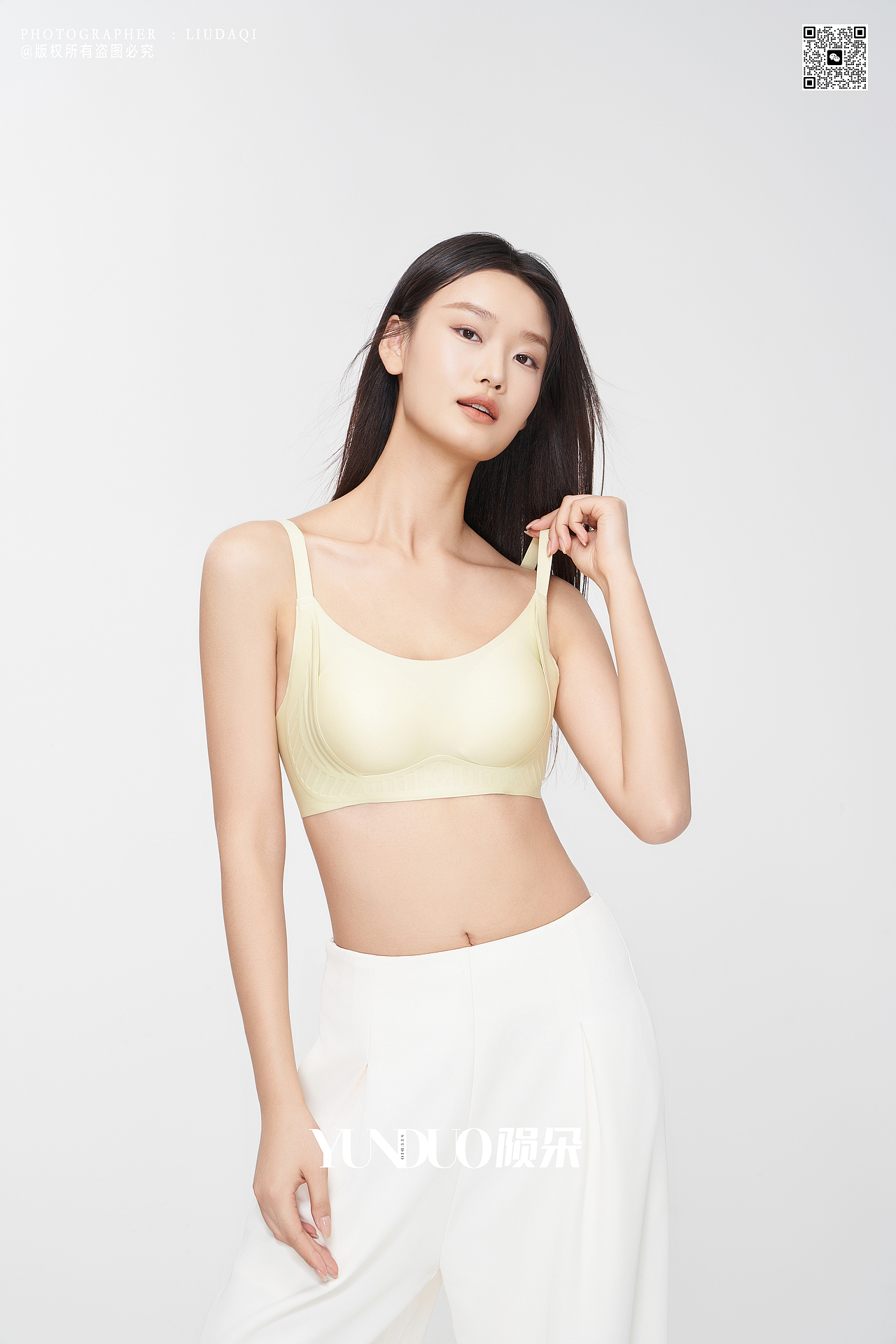 高级感内衣 文胸 吊带 美背 拍摄 
