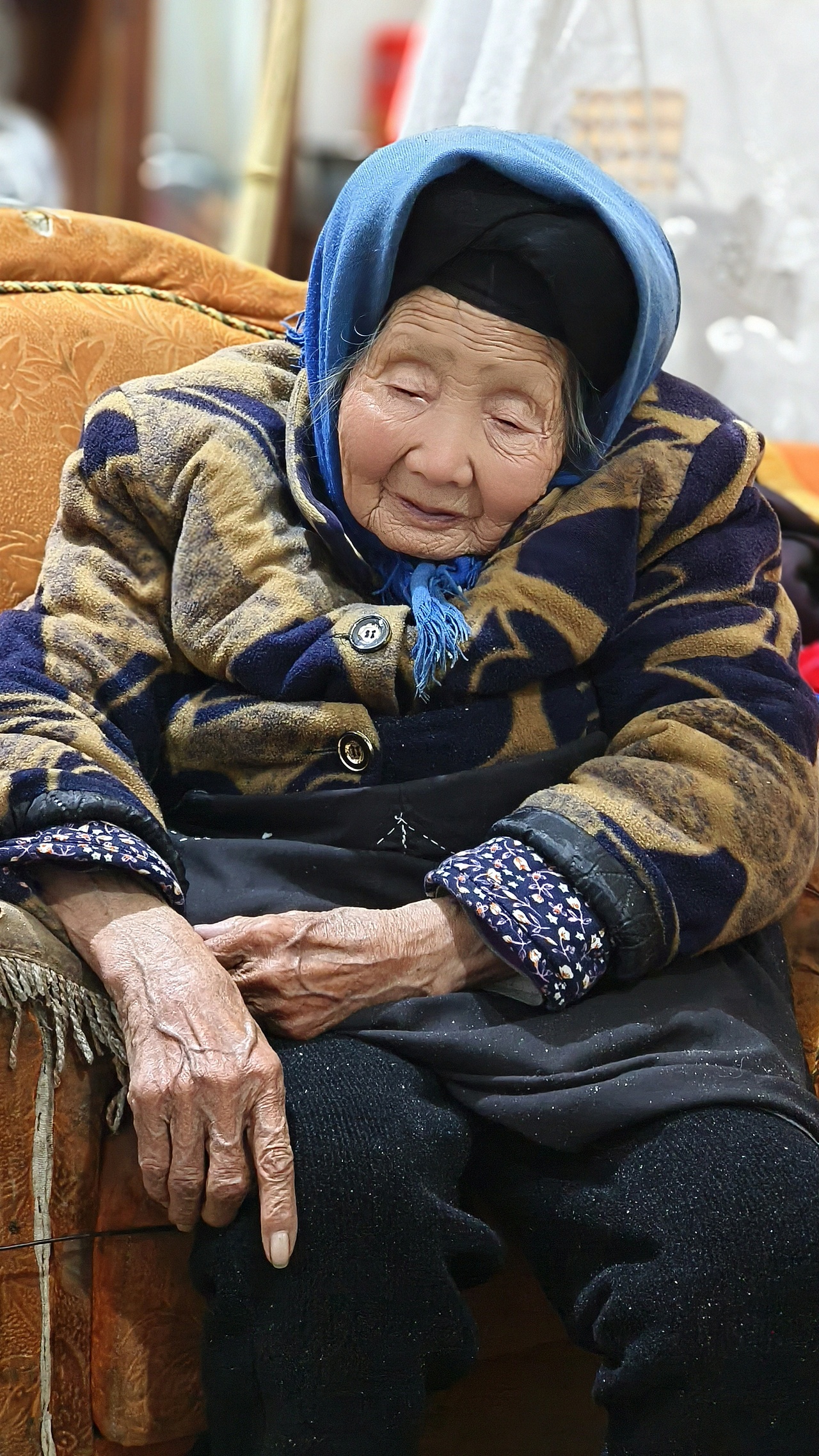 我的外婆--手机偷拍（图ZMzYyMDg5ODQ0） - 人像摄影 - 站酷设计师烟锁池塘柳诗九张原创素材 - 站酷ZCOOL