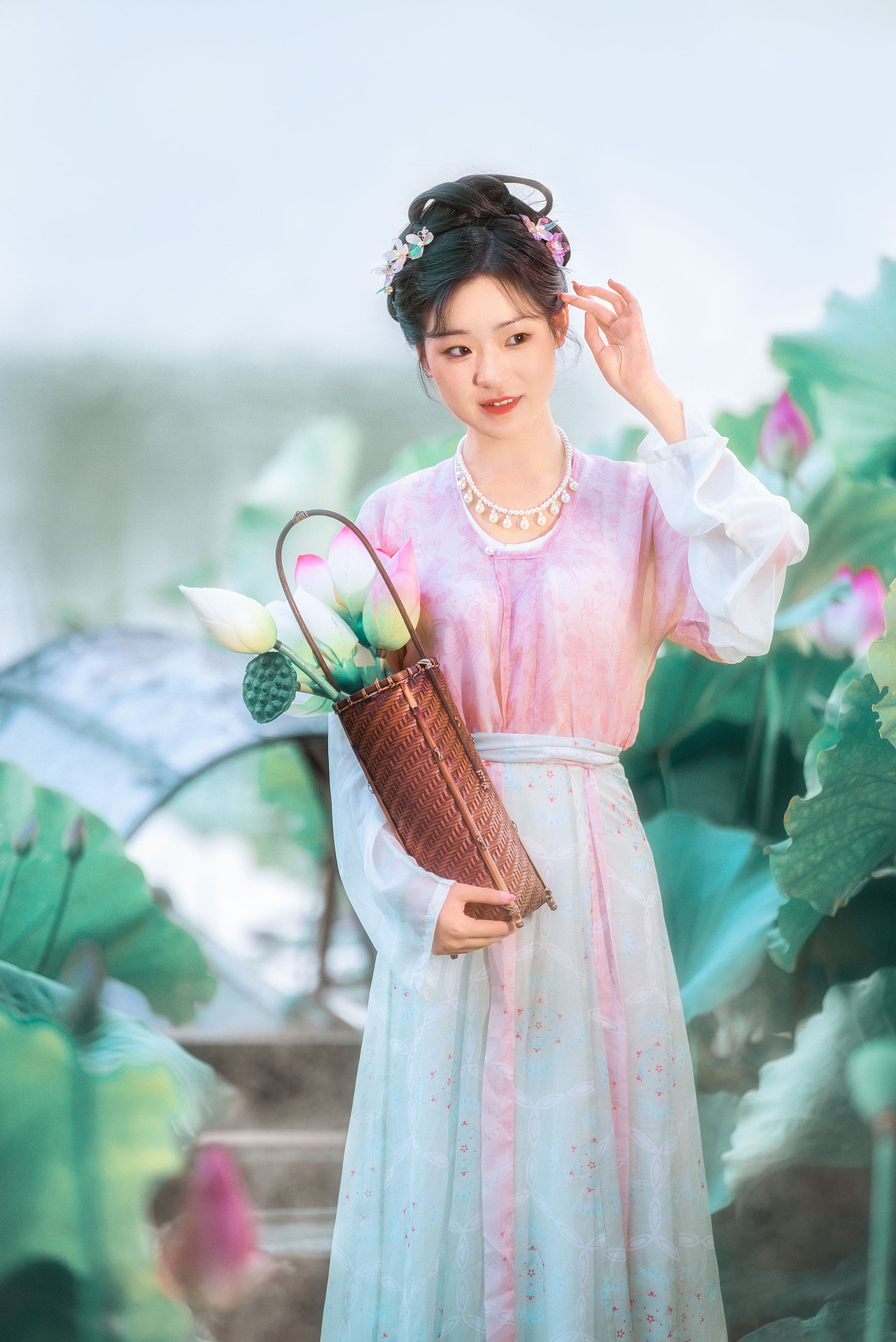 烟风袅袅荷花源（图ZMzE1MTM4NDk2） - 人像摄影 - 站酷设计师糊涂仙人LEO原创素材 - 站酷ZCOOL