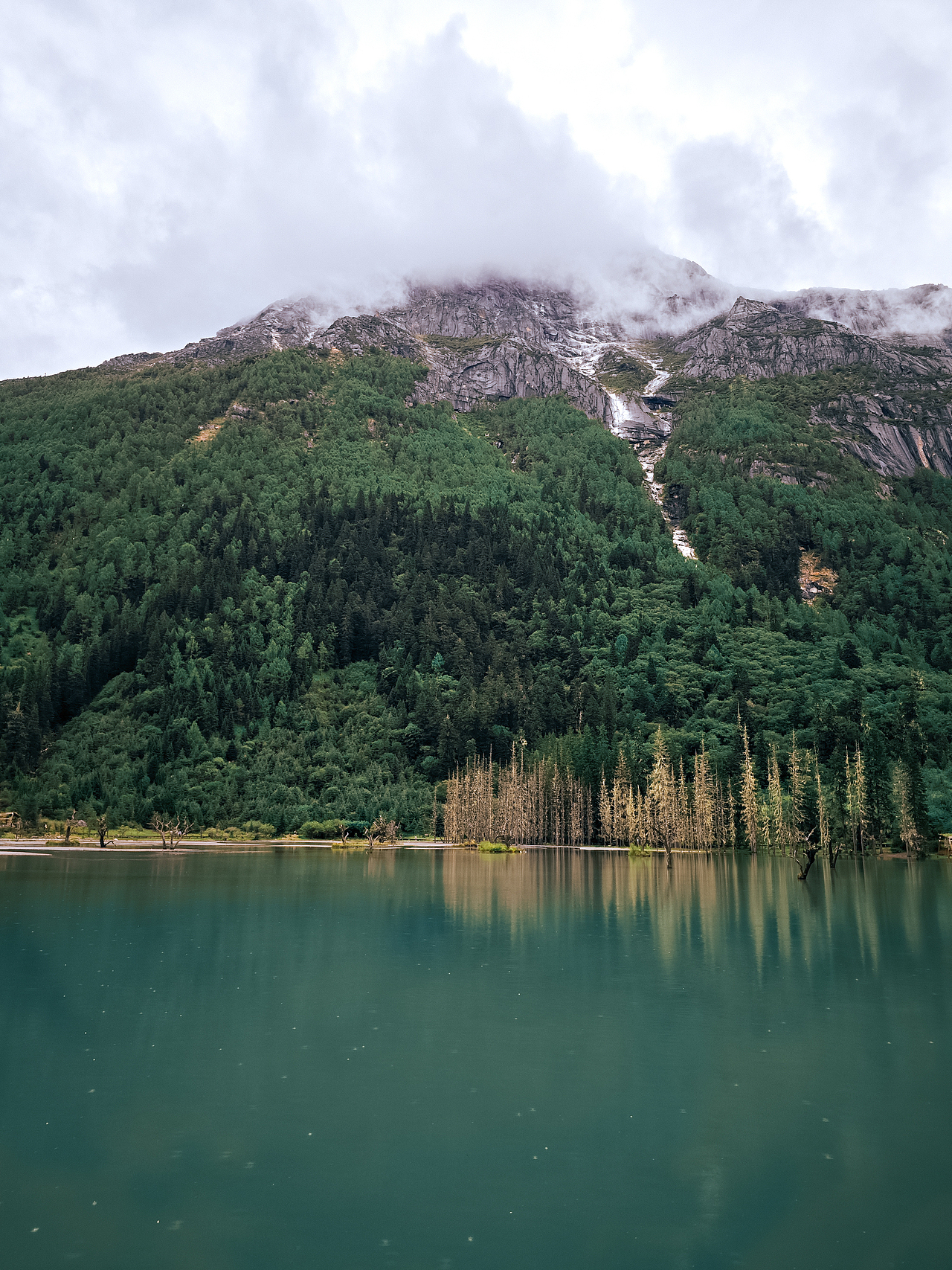 [旅行] 终于去了四姑娘山 (双桥沟)（图ZMzQ5NDgzNTg4） - 风光摄影 - 站酷设计师摄影师_罗少原创素材 - 站酷ZCOOL