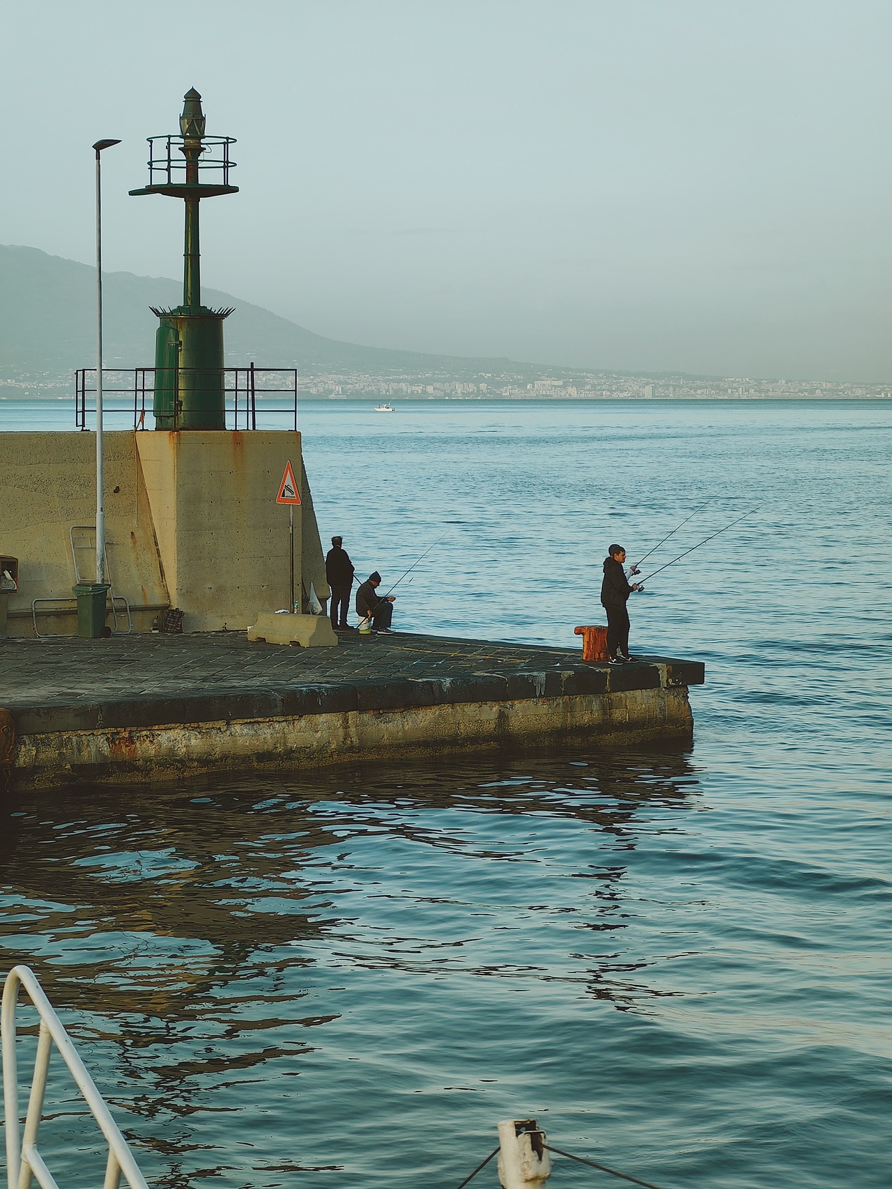 卡普里（图ZMzI3MjU4Nzgw） - 人文/纪实摄影 - 站酷设计师勤奋的刘小朵原创素材 - 站酷ZCOOL