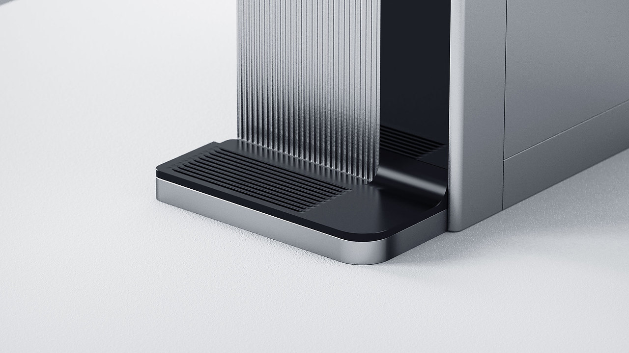 第一眼就被它吸引的超高颜值。整体简约俊朗,正面恰到好处的条纹立体化设计,搭配黑色的LED数显屏,不仅交互直观而且层次感丰富,按键都集中在出水口上方,宽大的金属质感的按键区,只要轻轻触碰就能开启或关闭出水。