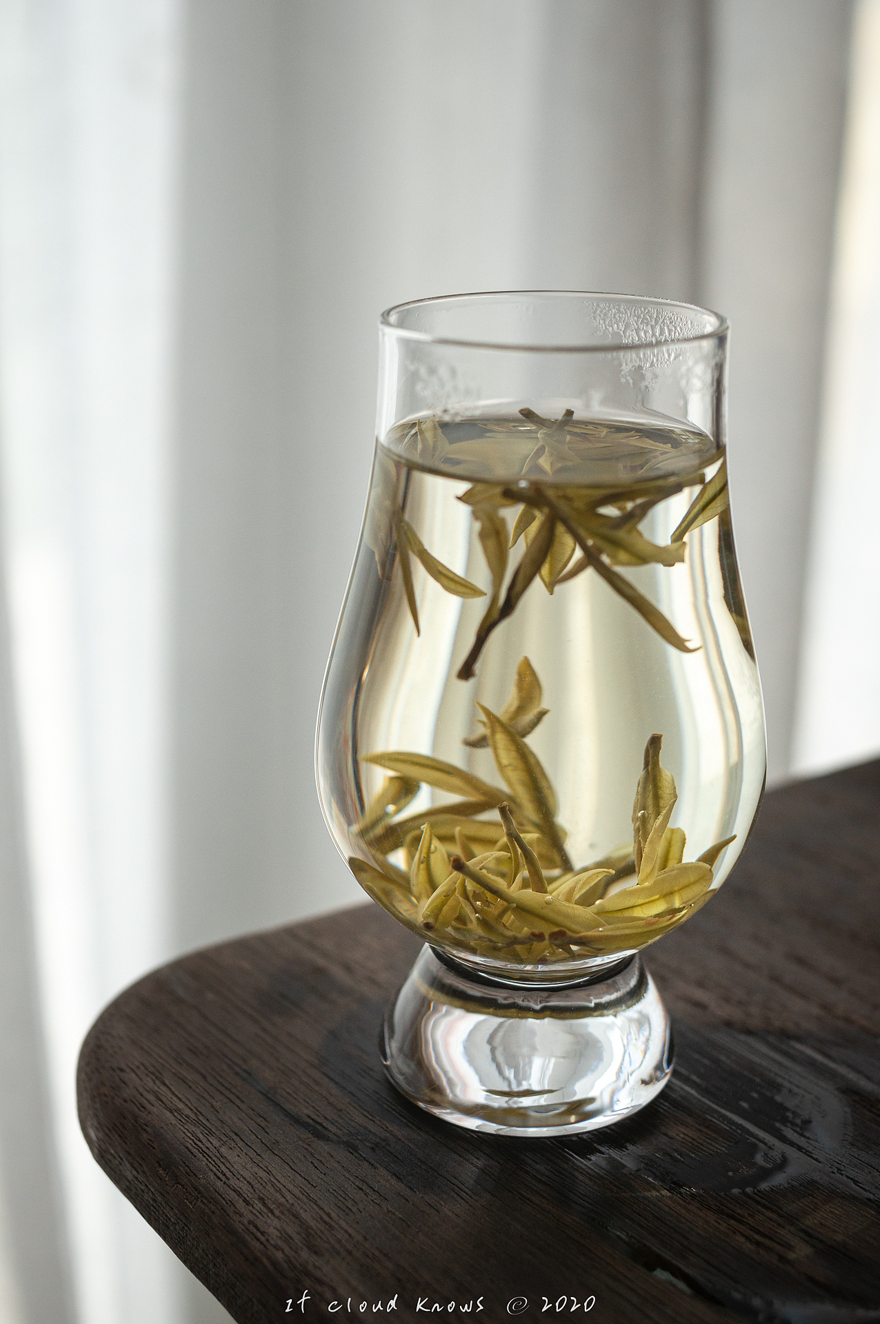 闻香（图ZMjE5NzE3MTYw） - 产品摄影 - 站酷设计师如果云知道爱拍照原创素材 - 站酷ZCOOL