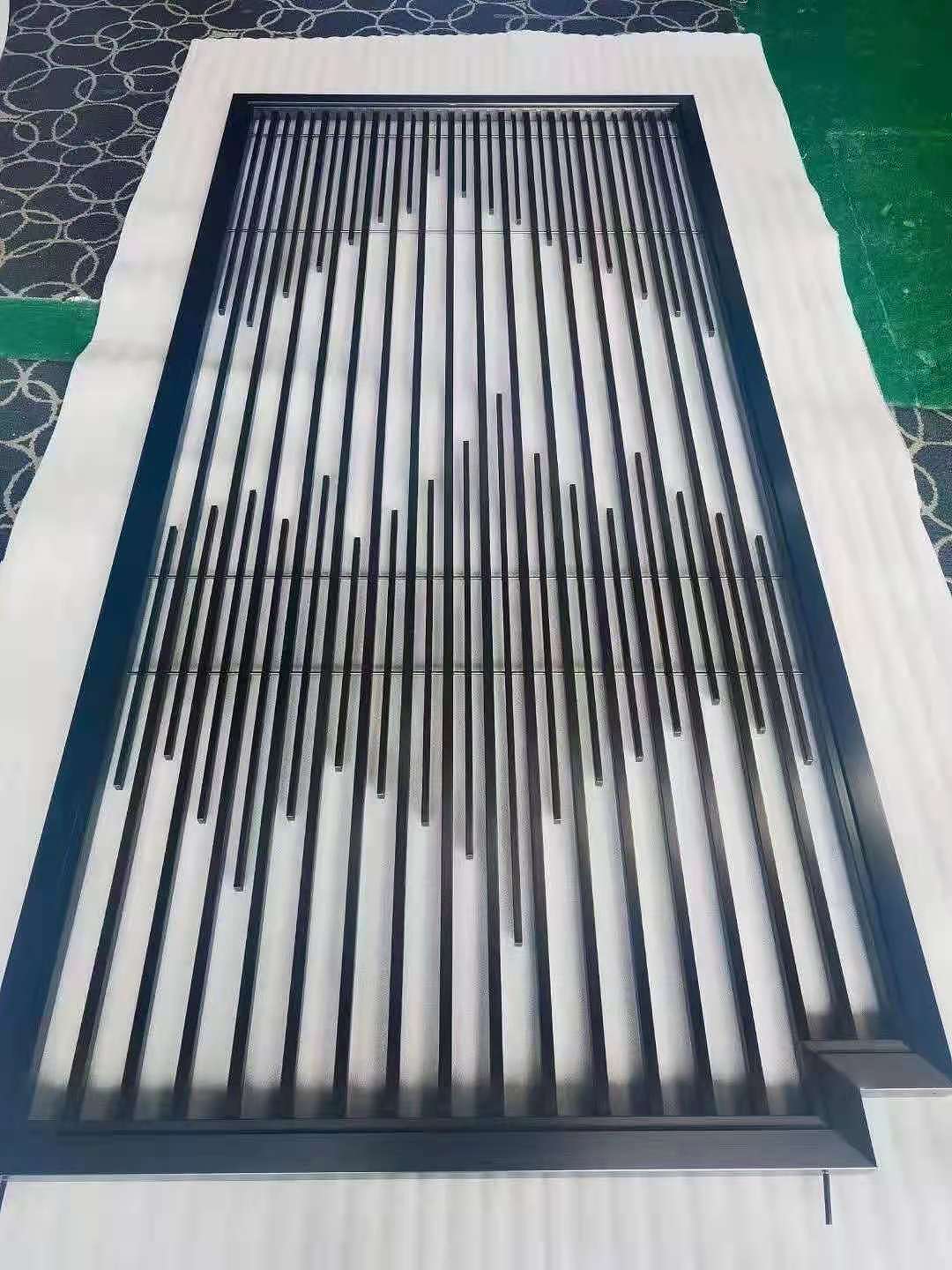 金属不锈钢山水屏风酒店金属装饰背景墙假山不锈钢屏风