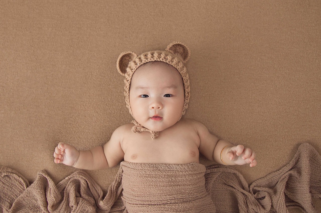 百天宝宝男孩场景