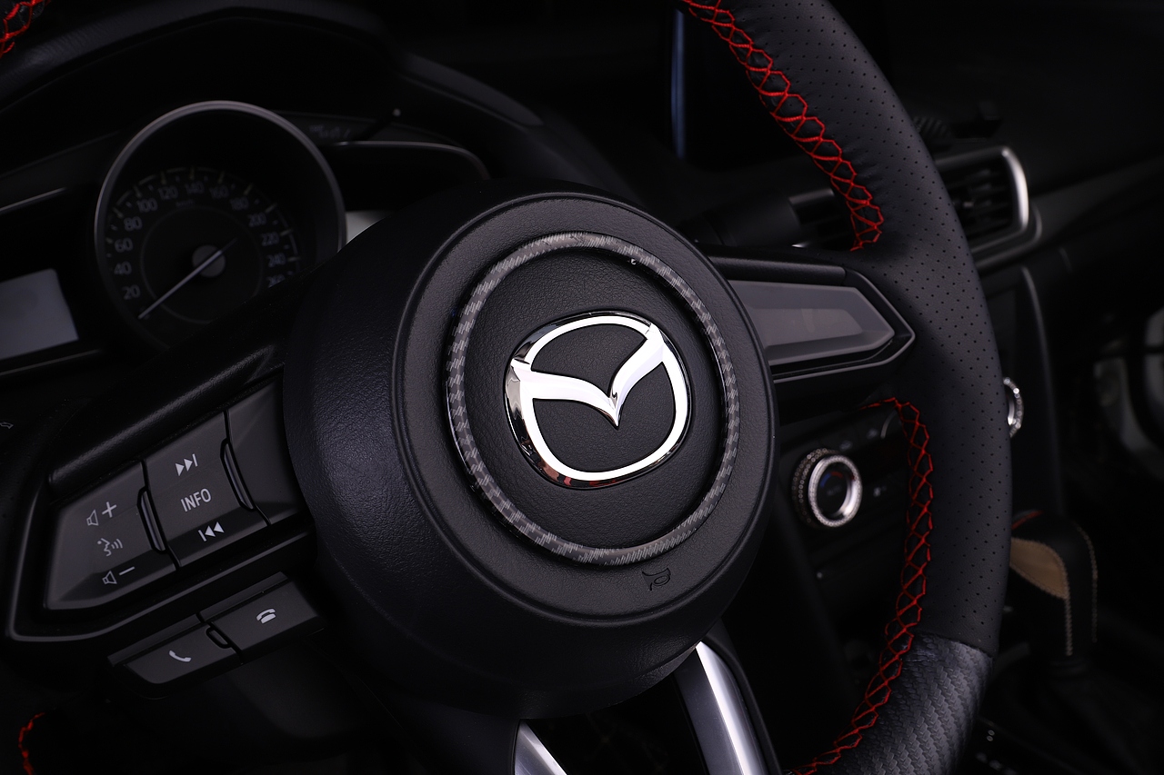 马自达方向盘装饰件