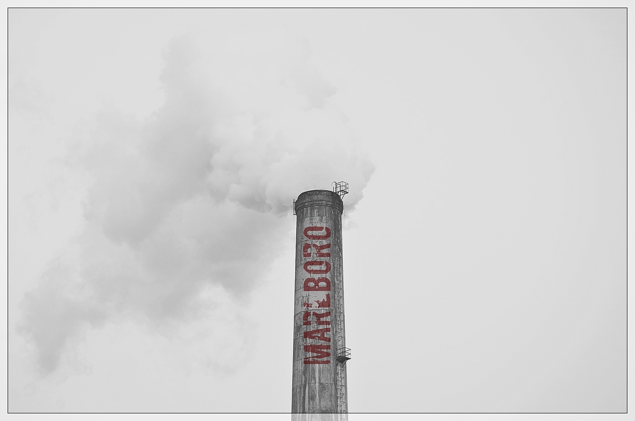 “烟民”（图ZMTQxODgzMDM2） - 环境/建筑摄影 - 站酷设计师大坚果先生原创素材 - 站酷ZCOOL