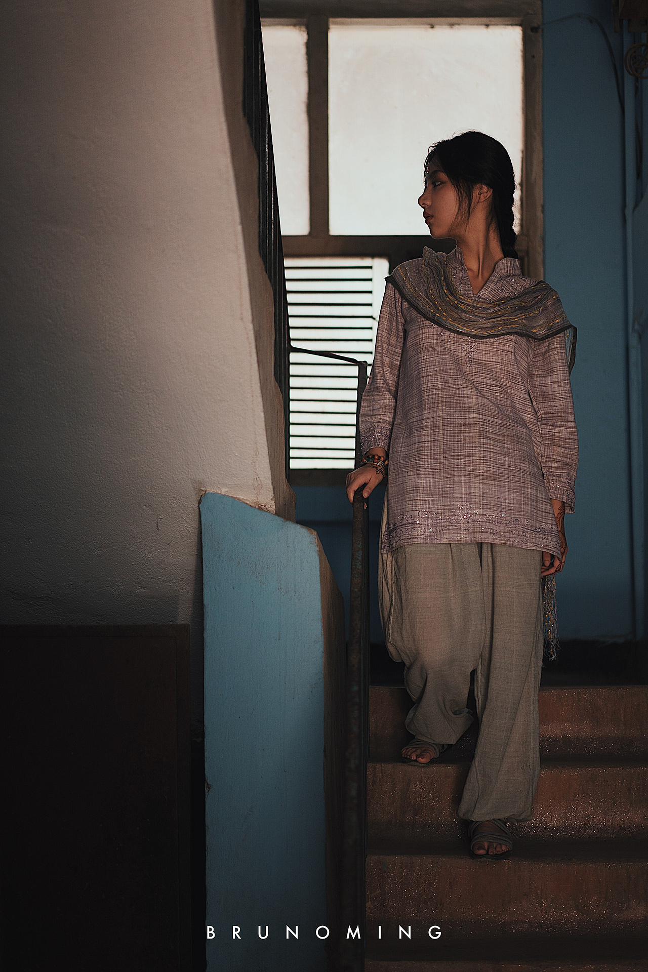 再见加德满都（图ZODQyNDg5NDA=） - 人像摄影 - 站酷设计师brunoming原创素材 - 站酷ZCOOL