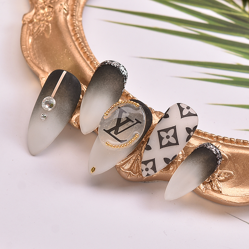 美甲水晶粉（图ZMTcwMjYwMzQ0） - 产品摄影 - 站酷设计师海之南者原创素材 - 站酷ZCOOL