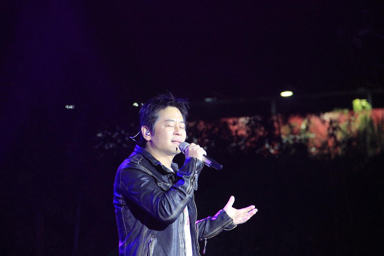 演唱会（图ZMzg3MzcxNjA=） - 舞台美术 - 站酷设计师小腐而已原创素材 - 站酷ZCOOL