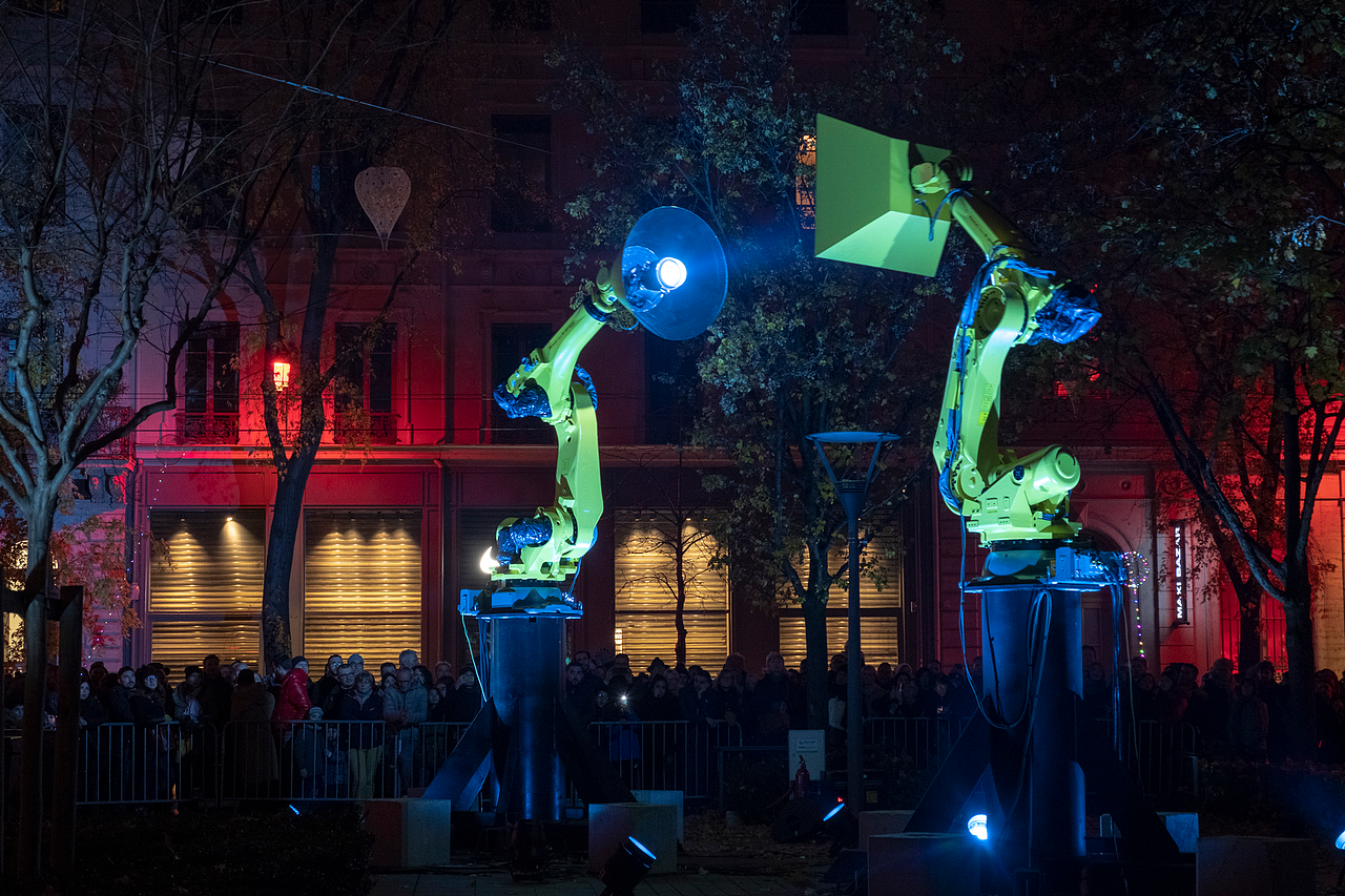 灯光艺术装置（图ZMjI0NDM5MTM2） - 实验艺术 - 站酷设计师禾火啊哈原创素材 - 站酷ZCOOL