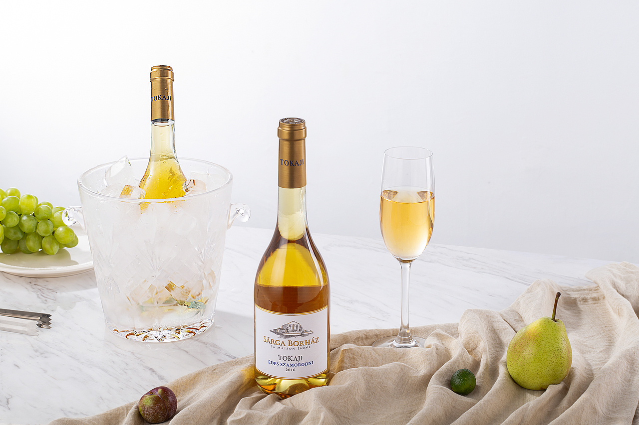 匈牙利飒金堡小贵腐甜白葡萄酒
