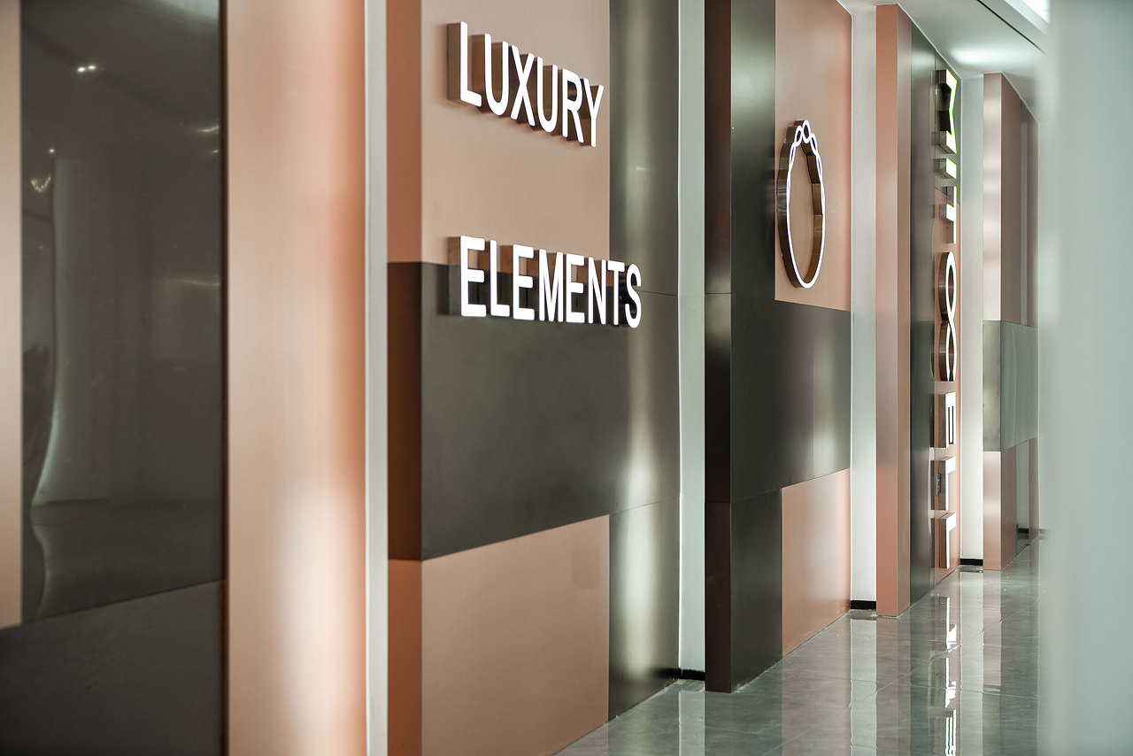 野兽与香蕉 | 亦美天下:高端医学美容品牌策划设计