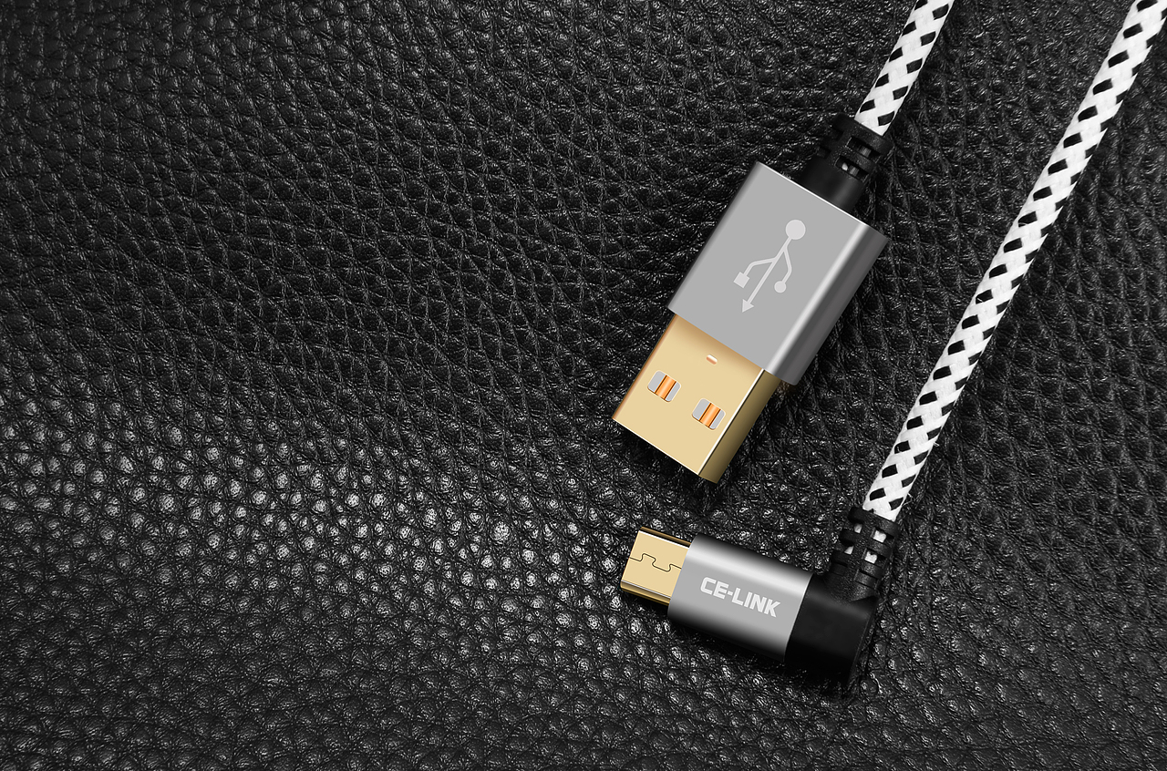 3C周边（图ZNzQ0MTc0NjQ=） - 产品摄影 - 站酷设计师不吃冰棍的大博原创素材 - 站酷ZCOOL