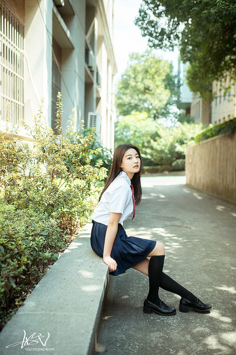 【有映画】八月（图ZMTI4ODUxMjQ0） - 人像摄影 - 站酷设计师游弋YOUYI原创素材 - 站酷ZCOOL