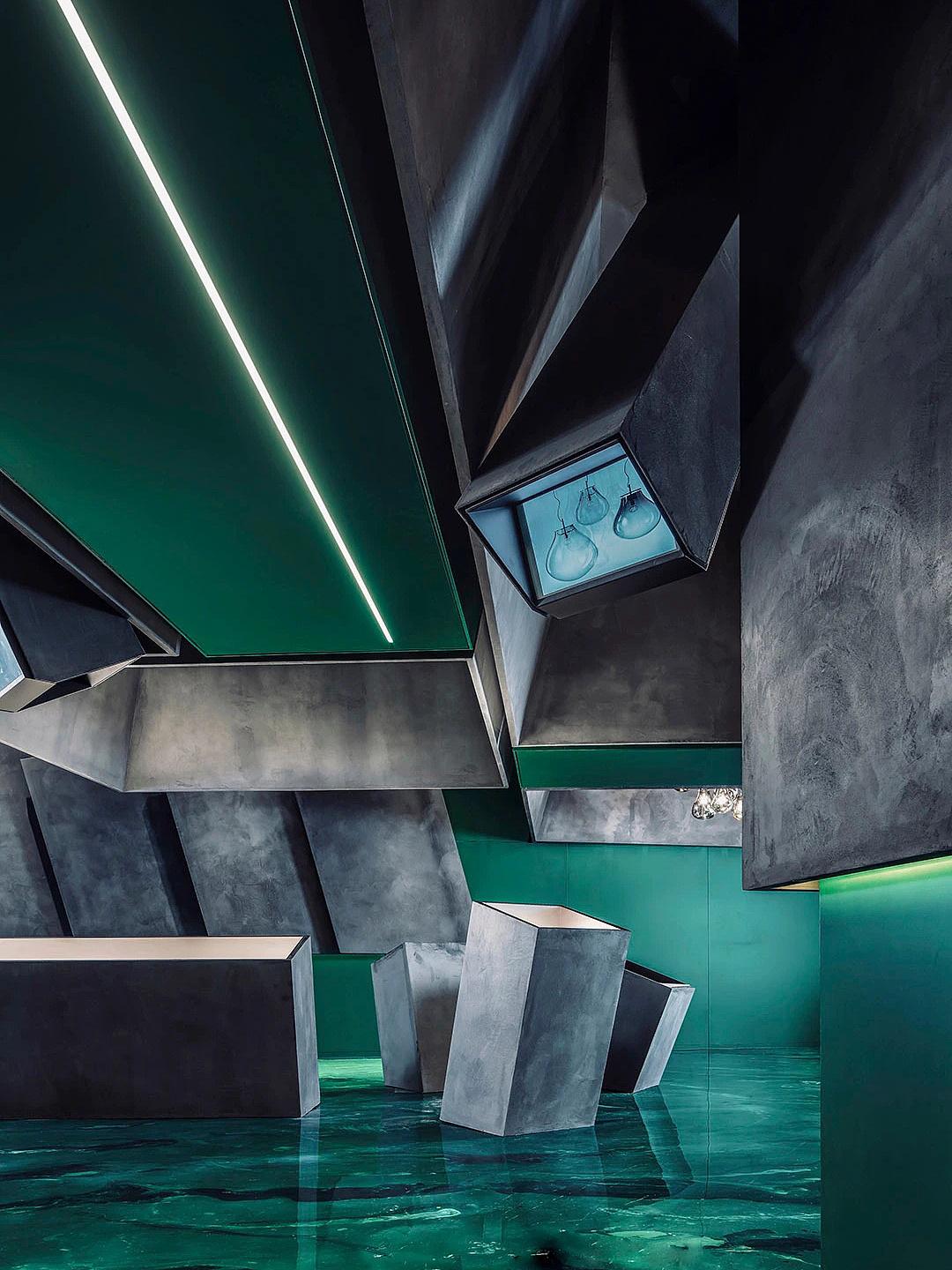  光到底该在什么样的环境中展示