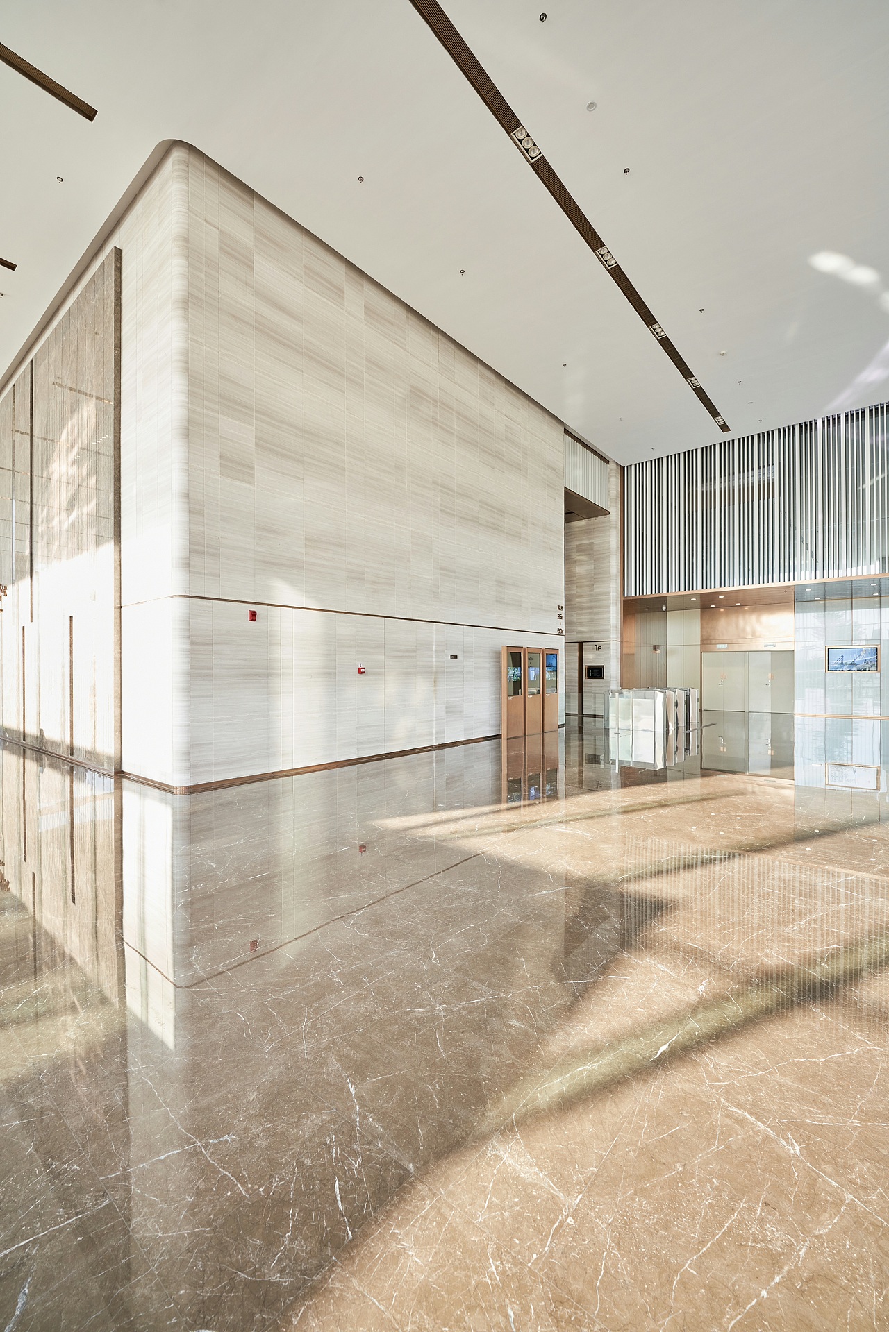 空间摄影 | 广州 爱特咖啡 & 中交•汇通中心