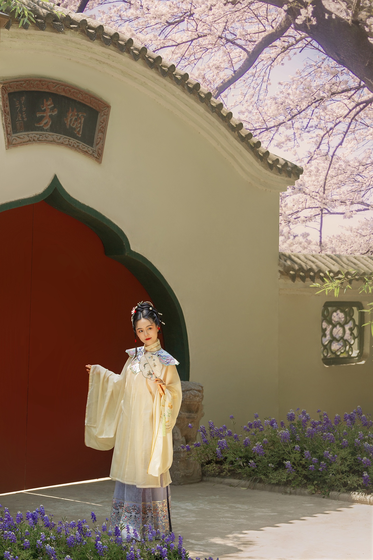 撷芳（图ZMjUwODc1MzY0） - 人像摄影 - 站酷设计师秦韵摄影原创素材 - 站酷ZCOOL