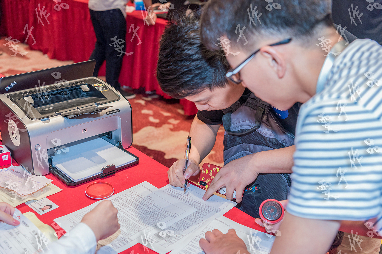 房地产：光明上海府邸开盘（图ZMjE2ODk1Njcy） - 人文/纪实摄影 - 站酷设计师摄影人雯子原创素材 - 站酷ZCOOL