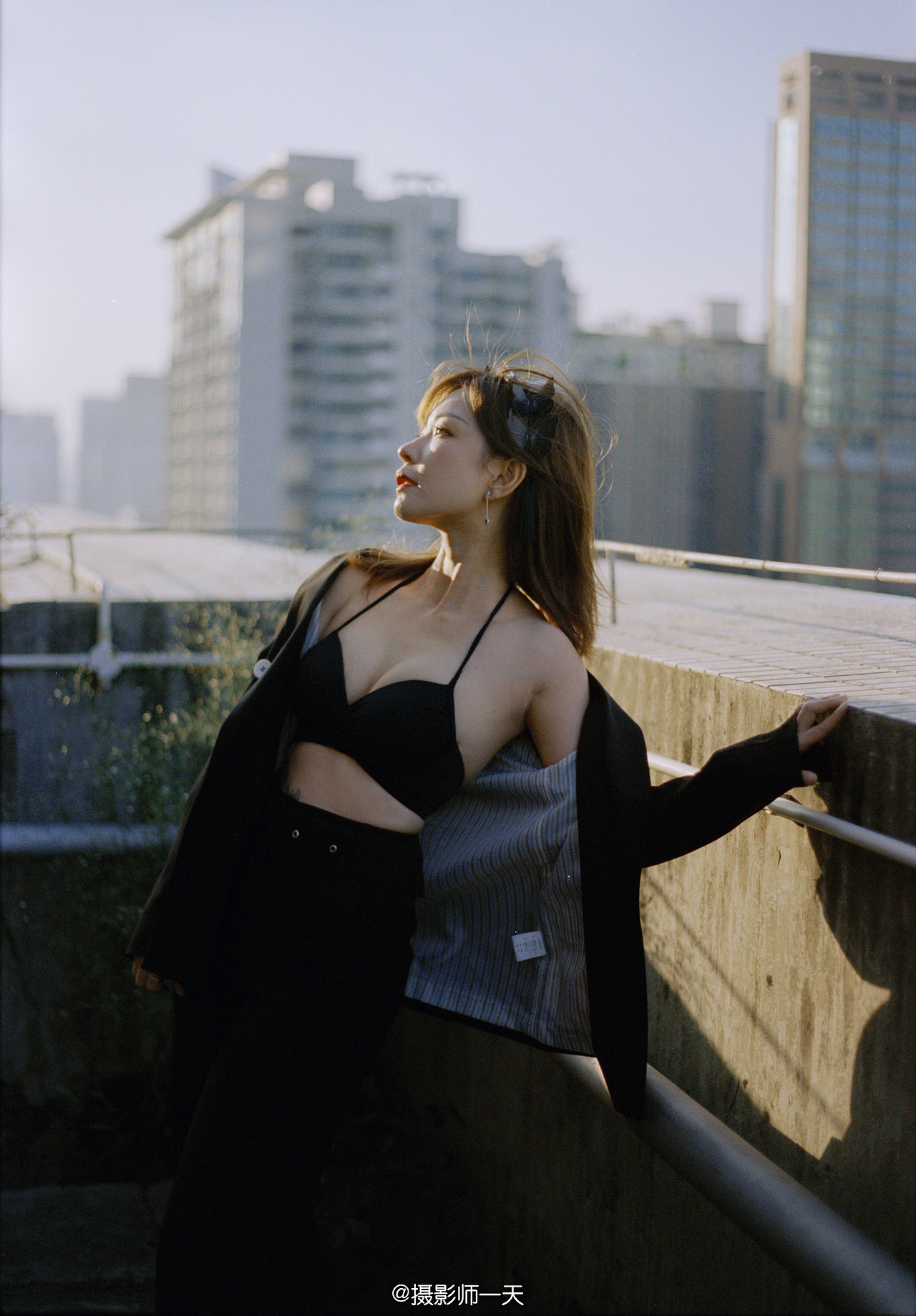 天台（图ZMjM2OTM2MjI0） - 人像摄影 - 站酷设计师摄影师一天原创素材 - 站酷ZCOOL